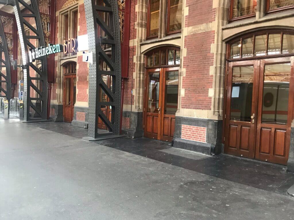 Afbeelding van 1e Klas Wachtkamer, perron 2B , Stationsplein15, Amsterdam